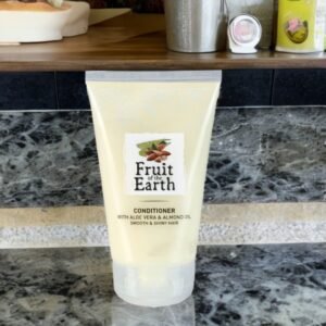 बालों का राज़ 🥥 Aloe Vera + Almond Oil Conditioner | Daily Protection & Shine 150ml
